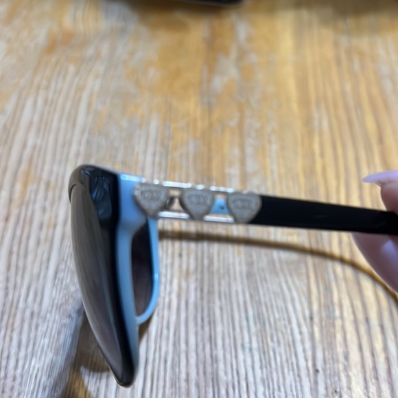 Tiffany & Co. Sunglasses - Picture 4 of 9
